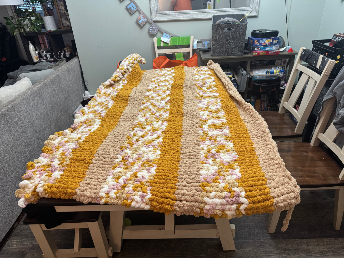 Winnie the Pooh inspired chunky blanket